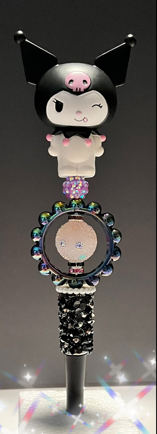 Hand Beaded Kuro Pen with Focal bead spinner!