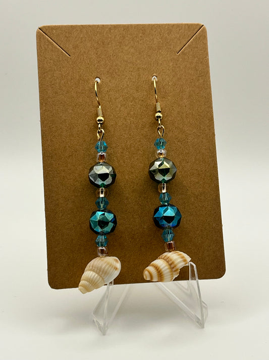 Seashells with Emerald Green & Blue Crystal