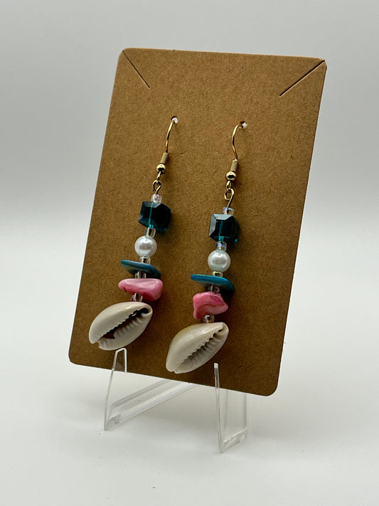 Cowries, Shell Fragments, Simulated Pearls With Glass