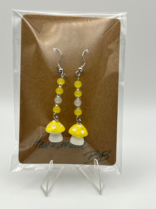 Beaded Earrings Mushrooms